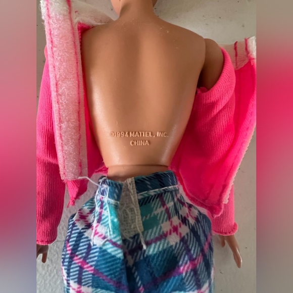 Vintage Barbie doll - Picture 6 of 11